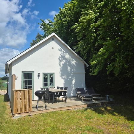 Mysigt Hus I Liten By Naera Havet 斯塔德 外观 照片